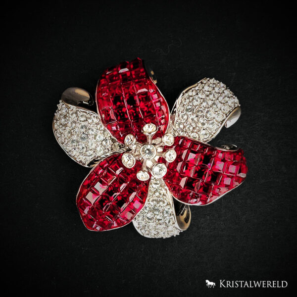 Broche bloem