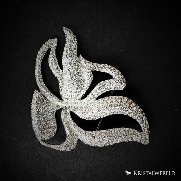Broche